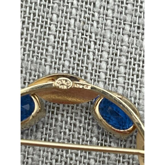 Vintage V.D. Brooch 12K GF Blue Rhinestones Circle Wreath 1.5" - Picture 4 of 6